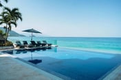 Full Floor Beachfront Luxury Apartment