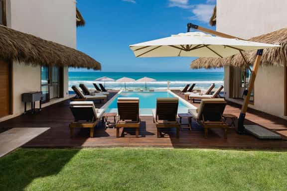 Villa Chukum Beachfront, Punta de Mita, Litibu - Image 1