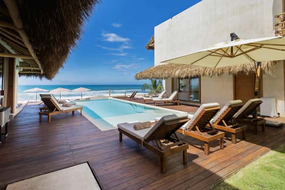 Villa Chukum Beachfront, Punta de Mita, Litibu - Image 1