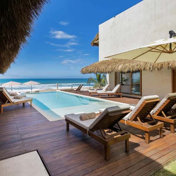 Villa Chukum Beachfront, Punta de Mita, Litibu - Image 1