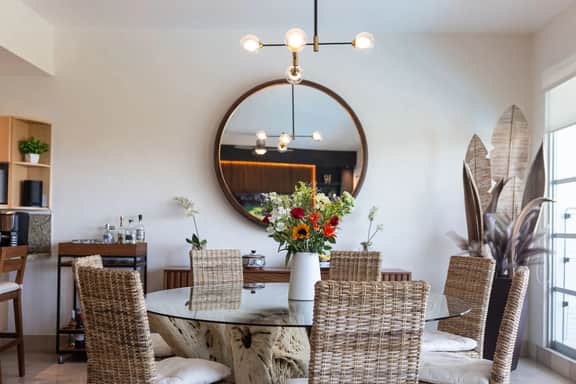 Irresistible Elegant Condo with Vidanta Membership - Imagen 5